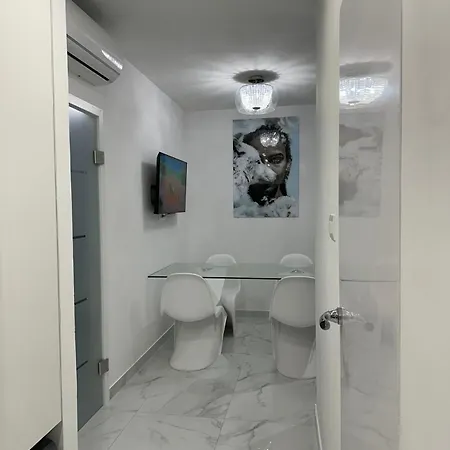 Galaxy - Futuristic Apartment