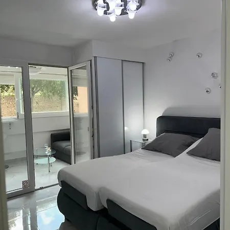 公寓 Galaxy - Futuristic 斯普利特