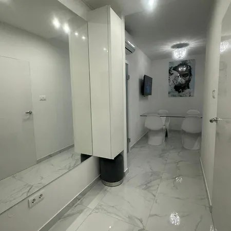 Galaxy - Futuristic Apartment