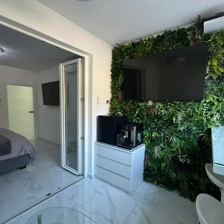 公寓 Galaxy - Futuristic 斯普利特