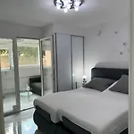شقة Galaxy - Futuristic سبليت